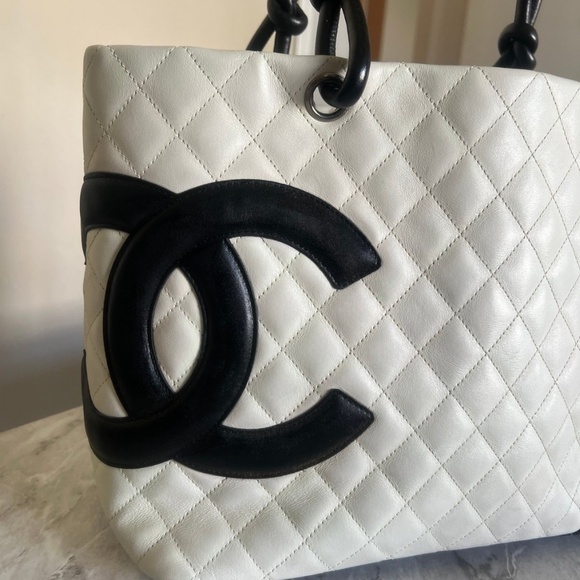 Chanel Cambon tote bag - Picture 3 of 14